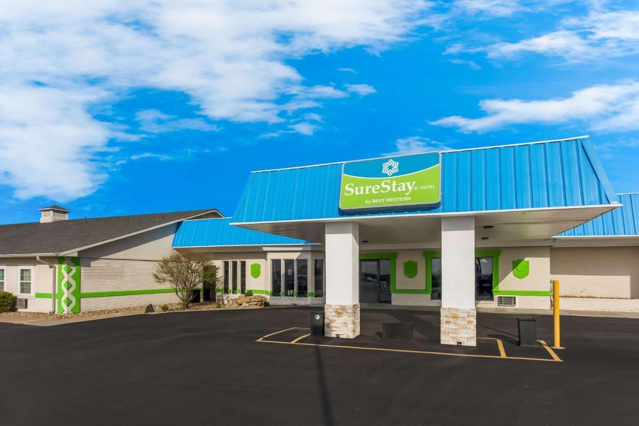 Surestay Hotel By Best Western Higginsville Экстерьер фото