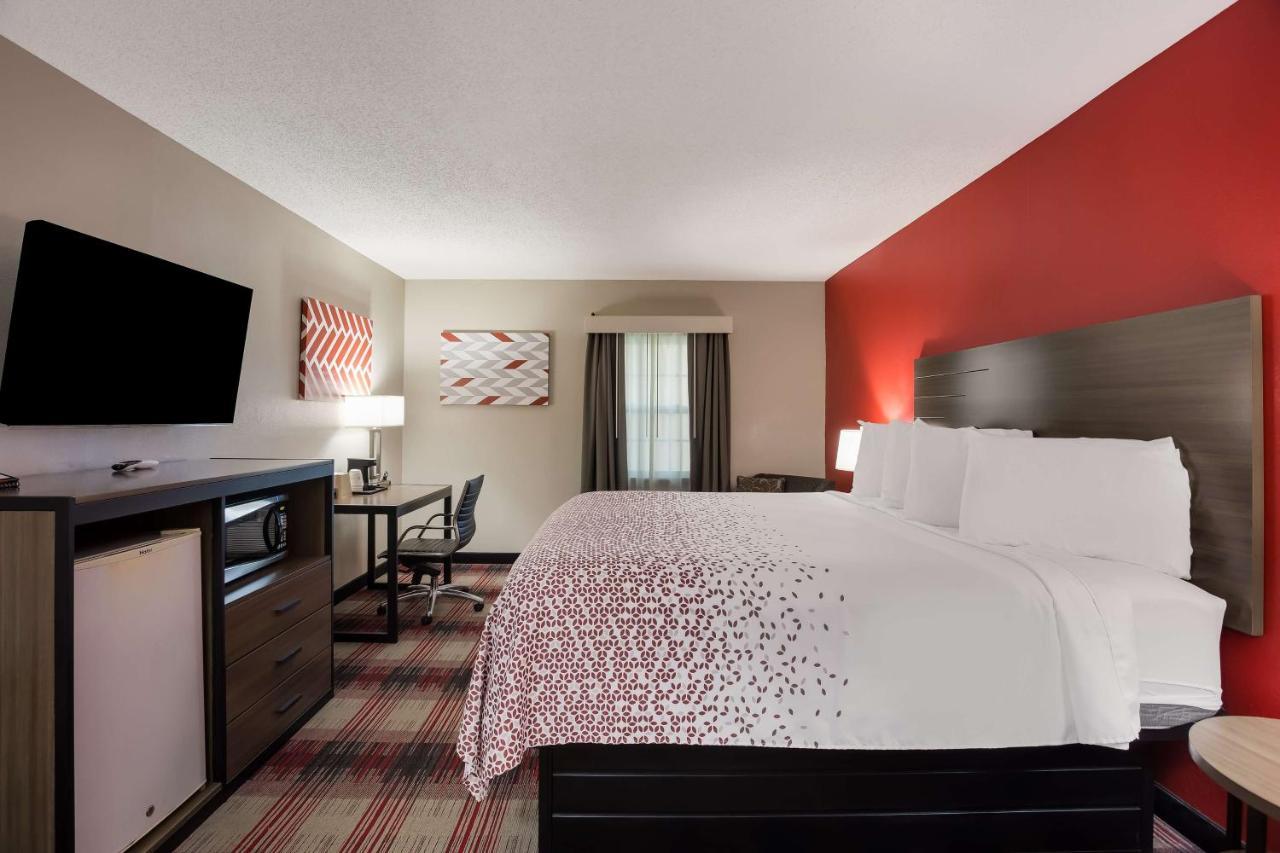 Surestay Hotel By Best Western Higginsville Экстерьер фото